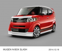 ホンダが「東京オートサロン2015 with NAPAC」に出展する「MUGEN N-BOX SLASH」（写真提供：ホンダ）