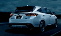 トヨタ自動車が2月に発売する「ハリアー ELEGANCE“G's”」(写真提供:トヨタ自動車) トヨタ自動車が2月に発売する「ハリアー ELEGANCE“G's”」(写真提供:トヨタ自動車)
