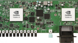 自動車用コンピュータ「NVIDIA DRIVE」 (写真提供:NVIDIA) 自動車用コンピュータ「NVIDIA DRIVE」 (写真提供:NVIDIA)