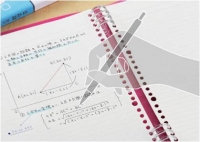 キングジムは、筆記する際にリング式とじ具が手にふれないバインダーノート、その名も『テフレーヌ』を、2月6日より発売すると発表しました。 キングジムは、筆記する際にリング式とじ具が手にふれないバインダーノート、その名も『テフレーヌ』を、2月6日より発売すると発表しました。