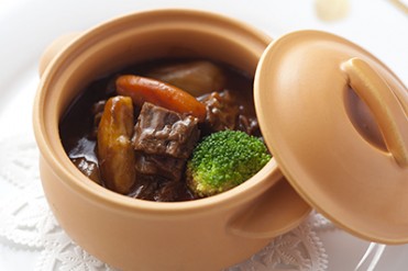 アツアツの「グラタン＆シチューフェア」資生堂パーラー銀座本店で開催