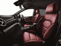 メルセデス・ベンツが発売する「B 180」「B 180 Sports」「B 250 4MATIC Sports」(同社発表資料より) メルセデス・ベンツが発売する「B 180」「B 180 Sports」「B 250 4MATIC Sports」(同社発表資料より)
