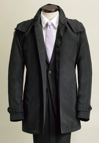 AOKIは、花粉が付着しにくく落ちやすい『花粉症対策コート』を1月17日に発売する。