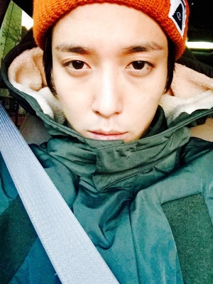 CNBLUEのチョン・ヨンファがクリスマスイブのメッセージを伝えた。写真:ヨンファのツイッター CNBLUEのチョン・ヨンファがクリスマスイブのメッセージを伝えた。写真:ヨンファのツイッター