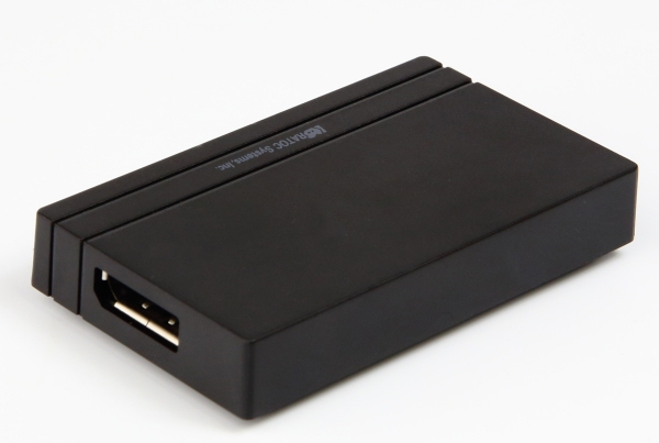 パソコンのUSBポートにDisplayPort搭載のディスプレイを接続できるアダプター「REX-USB3DP-4K」（ラトックシステムの発表資料より）