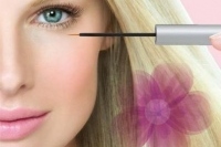 あの「リバイタラッシュ(RevitaLash)」が日本人向けに生まれ変わって新発売