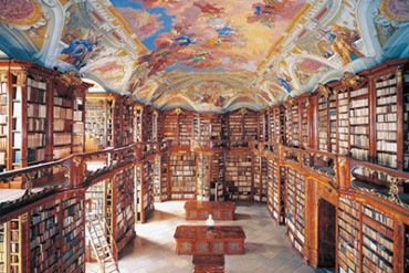 書籍『世界の美しい図書館』- 紀元前の遺跡から、最新鋭の名建築まで100館を紹介 