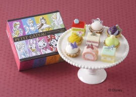 溜息が出てきちゃうほど可愛すぎるプチケーキのセットが登場です。 溜息が出てきちゃうほど可愛すぎるプチケーキのセットが登場です。
