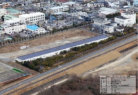 グリーン・コミュニティの実現を目指し国内外でメガソーラー発電所の開発に注力する日本アジアグループ＜３７５１＞傘下の国際航業は、このたび静岡県島田市（市長：染谷絹代氏）で「島田ルーフトップソーラーウェイ」太陽光発電所を完成し竣工式を行った。