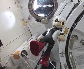 第一声を発した際のKIROBO（写真提供：KIBO ROBOT PROJECT事務局）