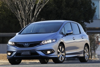 ホンダが13日に発売するハイブリッド方式の6人乗りワゴン「JADE(ジェイド)」（写真提供：ホンダ）