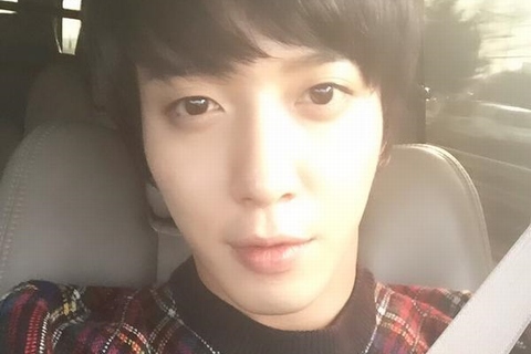 CNBLUEのチョン・ヨンファが、ファンや仲間に感謝のメッセージを伝えた。写真：ヨンファのツイッター