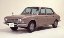 水冷水平対向4気筒アルミエンジンをを初めて搭載した1966スバル1000　4ドアスタンダードセダン（写真提供：富士重工業）
