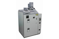 ALSOKは、店舗で利用する釣銭を出金・両替し、売上金を銀行へ持ち込むことなく入金できる新たな現金管理システム「入出金機オンラインシステム」を発売する。写真は、中・大型店舗向けモデル（写真：同社発表資料より）