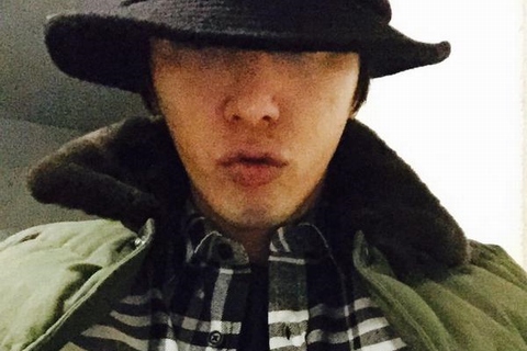 CNBLUEのチョン・ヨンファがセルフショットを公開した。写真：ヨンファのツイッター