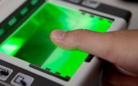 指紋認証システムの利用イメージ（NECの発表資料より）
