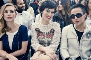 G-DRAGON（BIGBANG）が世界的ブランド、シャネルの2015春夏オートクチュールコレクションに出席した。