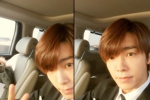 SUPER JUNIORのドンヘがスーツスタイル4ショットを公開した。