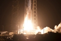 アトラスVロケット、磁気圏観測衛星「MMS」の打ち上げに成功（Image credit: NASA/Tom Farrar & Tim Powers）