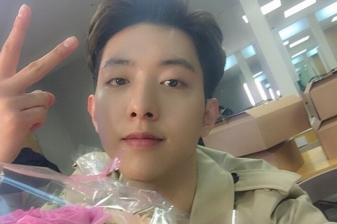 CNBLUEのイ･ジョンシンが、Mnetの音楽番組「M COUNTDOWN」のMC初日を終え、自身のツイッターにてその感想を伝えた。