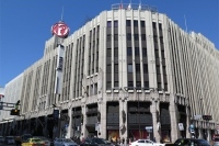 伊勢丹新宿本店、年間2654億円売り上げる巨大旗艦店だ。抜本的な改革を含むリニューアルが完了した今後に注目が集まる