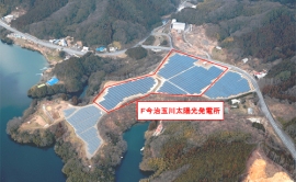 NTTファシリティーズが建設したF今治玉川太陽光発電所（NTTファシリティーズの発表資料より）