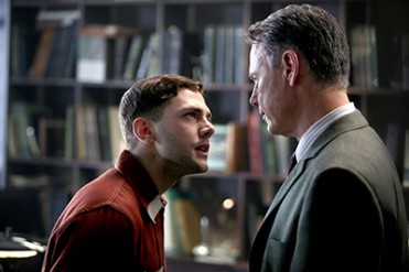 注目の若き天才グザヴィエ・ドラン主演『エレファント・ソング』精神家病棟内の心理サスペンス