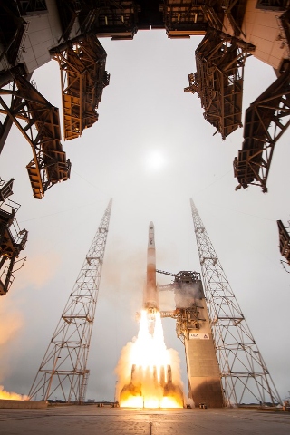 デルタIVロケット、航法衛星「GPS IIF-9」の打ち上げに成功（Image credit: ULA）