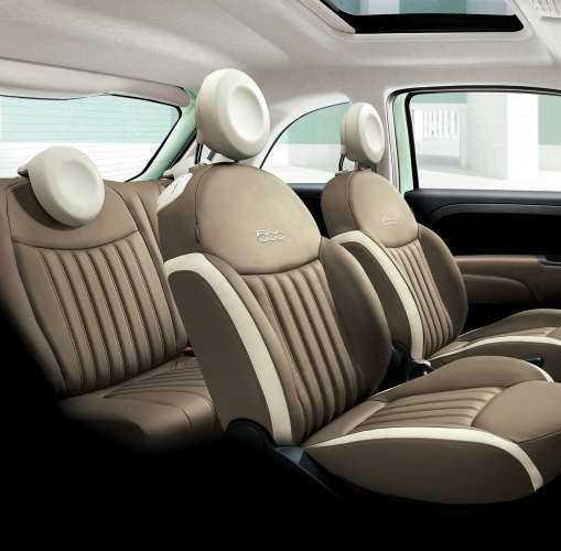 Fiat 500/500C Mentorzata の内装（FCAジャパンの発表資料より）