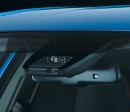トヨタ自動車がマイナーチェンジして発売した「オーリス」のToyota Safety Sense C（センサー部）（写真提供：トヨタ自動車）