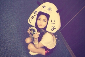 KARAのギュリが、コンサートツアーの思い出のショットを公開した。