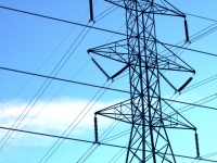 2016年4月より、各家庭で電力会社を自由に選べるようになる。これまで一般家庭への電力供給は、国が定める主要電力会社10社に限られてきた。