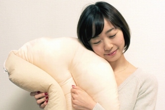 癒されネックフィット枕（プロモーションラボ発表資料より）