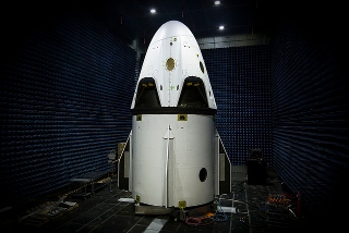 スペースX社、5月5日に「ドラゴンV2」宇宙船の緊急脱出システムの試験を実施（Image credit: SpaceX）