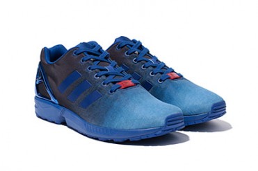 アディダス オリジナルスとユナイテッドアローズが共同開発したインディゴカラーのスニーカー登場！