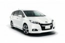特別仕様車 1.8S (2WD) “MONOTONE” (ホワイトパールクリスタルシャイン) (トヨタ自動車の発表資料より) 特別仕様車 1.8S (2WD) “MONOTONE” (ホワイトパールクリスタルシャイン) (トヨタ自動車の発表資料より)