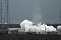 スペースX社、有人宇宙船「ドラゴン2」の打ち上げ中断システムの試験に成功（Image credit: SpaceX）