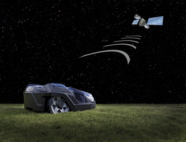 GPSを内蔵（ハスクバーナ・ゼノア発表資料より）