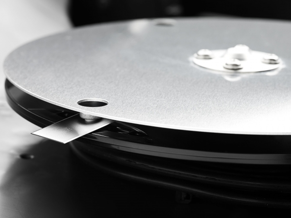 独自カッティング（ハスクバーナ・ゼノア発表資料より）