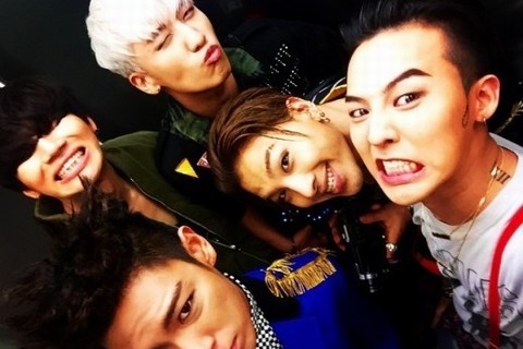 BIGBANGが思わず微笑みを誘う写真で世の女性の心を魅了した。写真：G-DRAGONインスタグラム