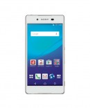 Xperia Z4 SO-03G（写真提供：NTTドコモ）