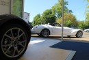 光岡自動車が、欧州に初めて設置した英国販売代理店。「Mitsuoka Himiko(現地モデル名:Mitsuoka Roadster)」を販売する（写真提供：光岡自動車）
