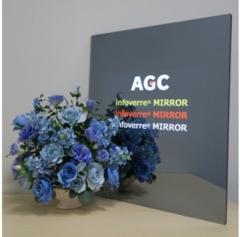 「infoverre MIRROR」(旭硝子の発表資料より) 「infoverre MIRROR」(旭硝子の発表資料より)