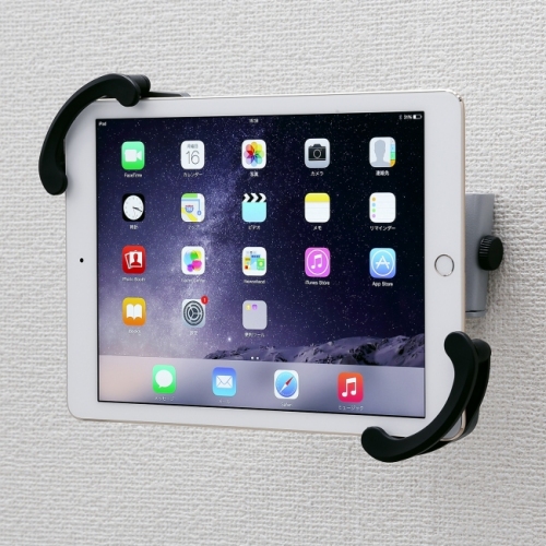 壁面用アームの使用例（サンワプライ発表資料より）