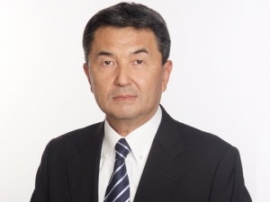 巴工業<6309>(東1・売買単位100株)の山本仁社長は移転したばかりの真新しい新本社で2015年12月期・中間決算説明会を行った。 巴工業<6309>(東1・売買単位100株)の山本仁社長は移転したばかりの真新しい新本社で2015年12月期・中間決算説明会を行った。