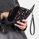 スマホがファッションアイテムに（がうがうインターナショナルジャパン発表資料より）