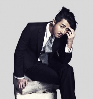 俳優チャ・スンウォンが、清州(チョンジュ)KBSの開局70周年特別企画報道番組にナレーションとして参加した。写真:YGエンターテインメント 俳優チャ・スンウォンが、清州(チョンジュ)KBSの開局70周年特別企画報道番組にナレーションとして参加した。写真:YGエンターテインメント