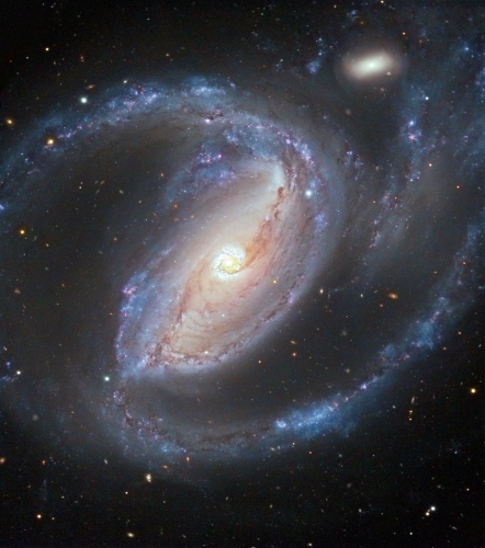 欧州南天天文台VLTが可視光で観測したNGC1097（Credit: ESO/R. Gendler ）