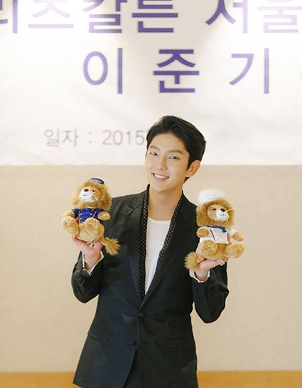 俳優イ・ジュンギ(33)が開館20周年をむかえたリッツカールトンソウルホテルの広報モデルになったと所属事務所ナム・アクターズが今月22日に明らかにした。