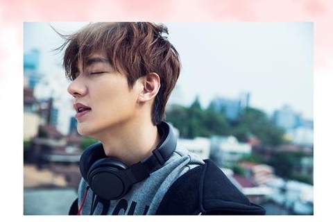 韓流スターのイ・ミンホ(28)が今月22日の自分の誕生日に、彼が作詞を手掛けた曲『Thank you』をリリースした。写真：スターハウス